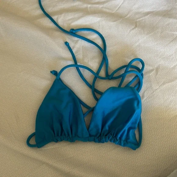 Lali and Layla bikini set - Picture 10 of 13